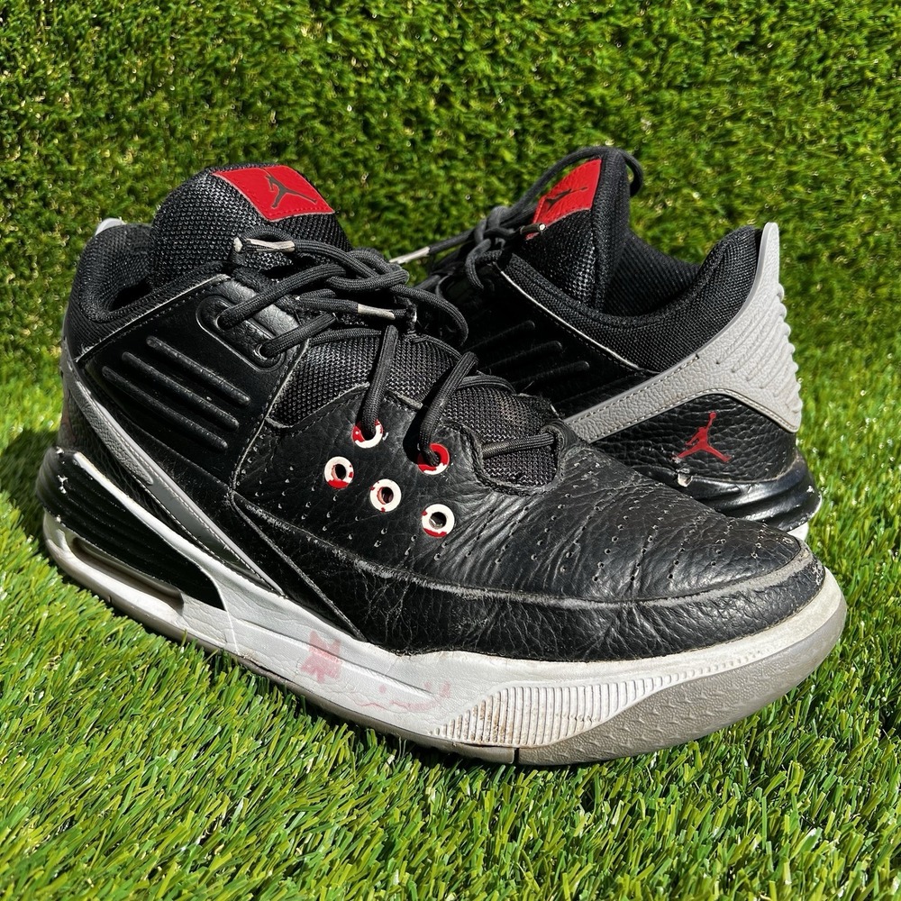 Nike Shoes Men Size 11 Jordan Max Aura 5 Shoes Black Cement Red DZ4353-061